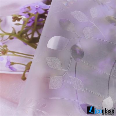 Giấy dán kính 3D hình lá 001